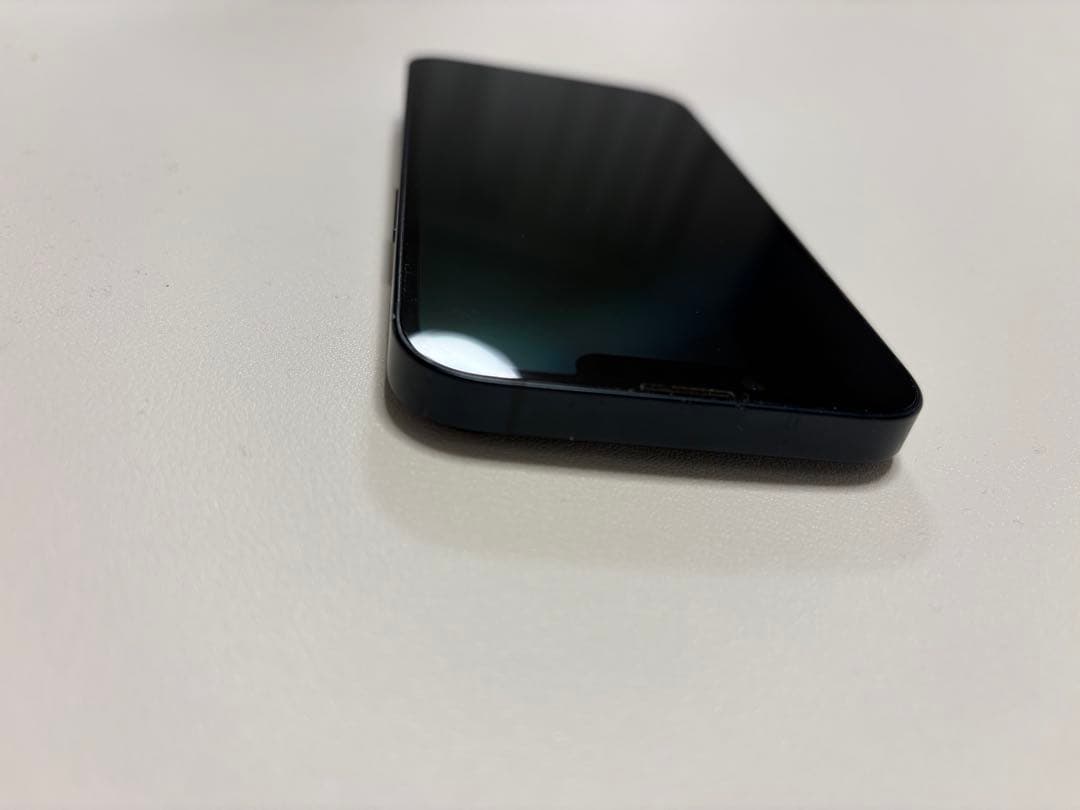 美品　iPhone14 128GB 本体のみ