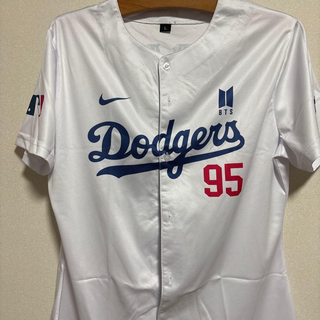 Nike Dodgers ユニフォーム BTS V 始球式記念