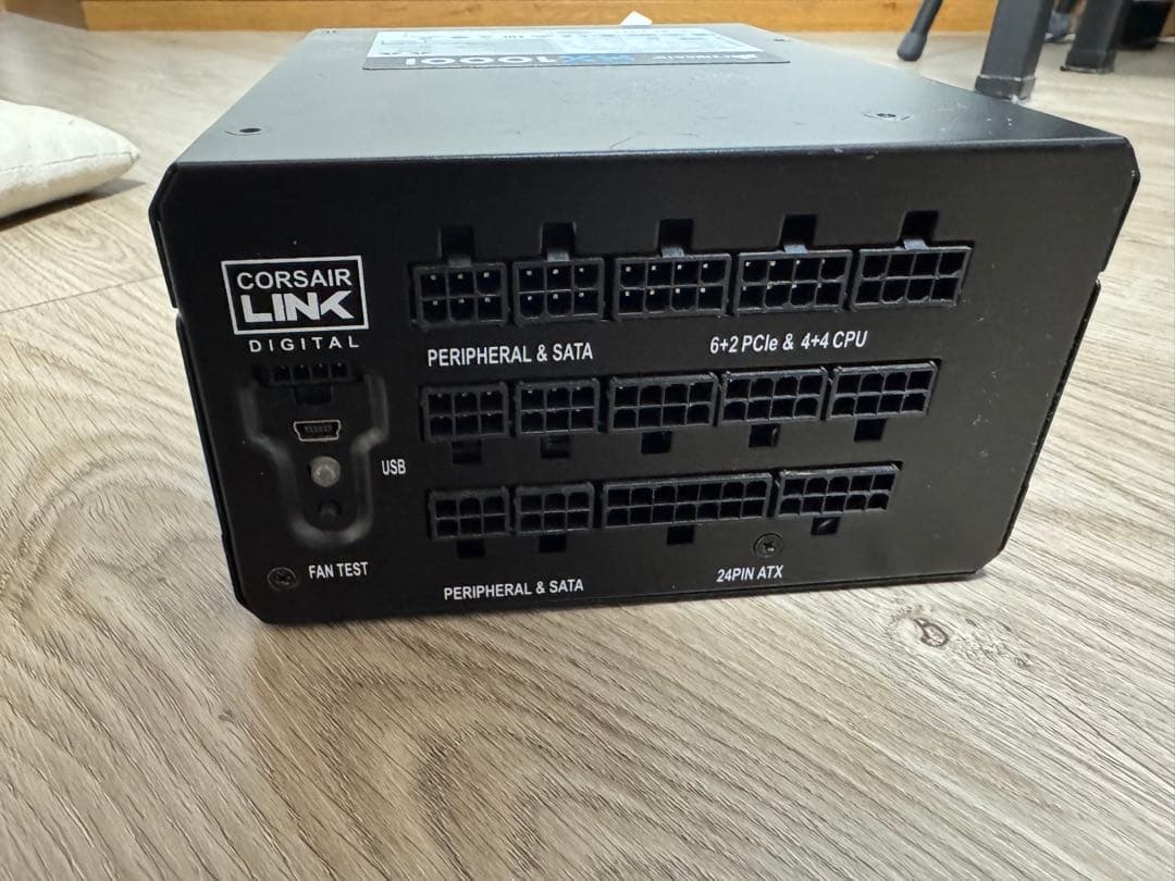 電源ユニット CORSAIR HX1000i PLATINUM