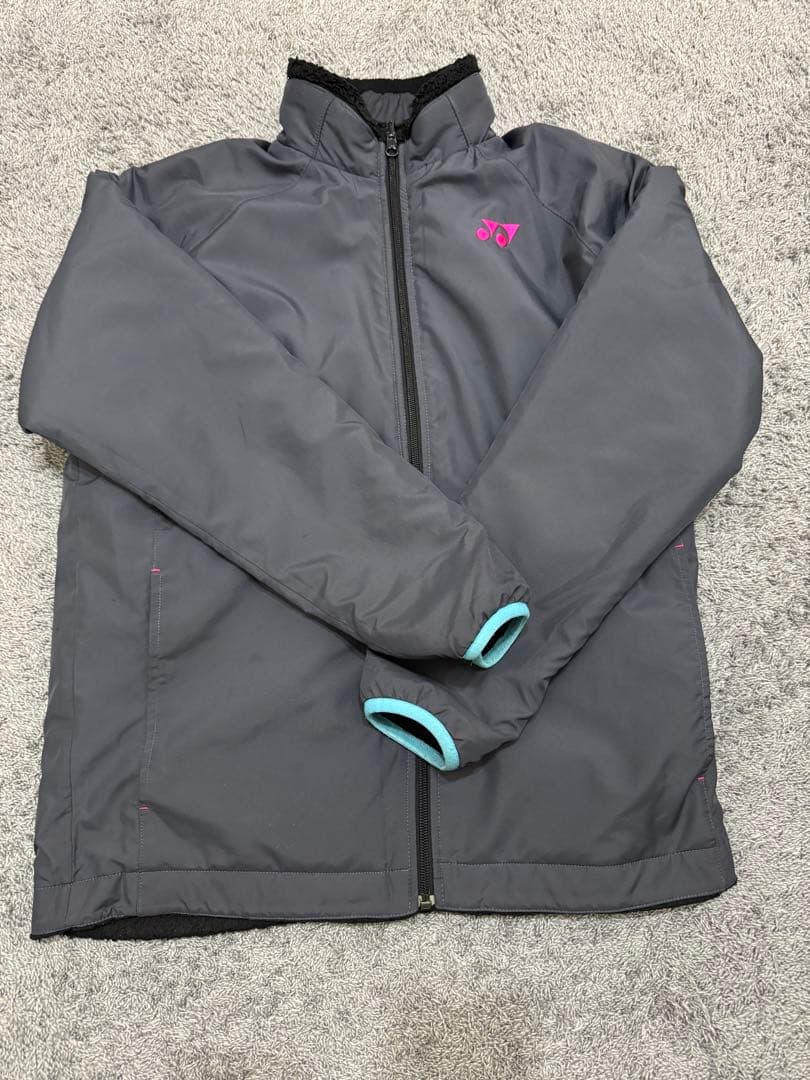 バドミントン　ウォームアップウェア