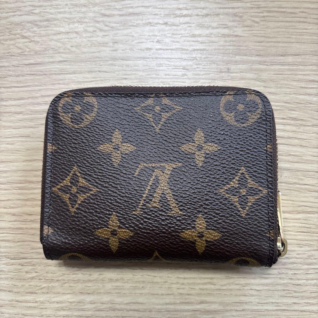 ルイヴィトン モノグラム ジッピーパース ケース