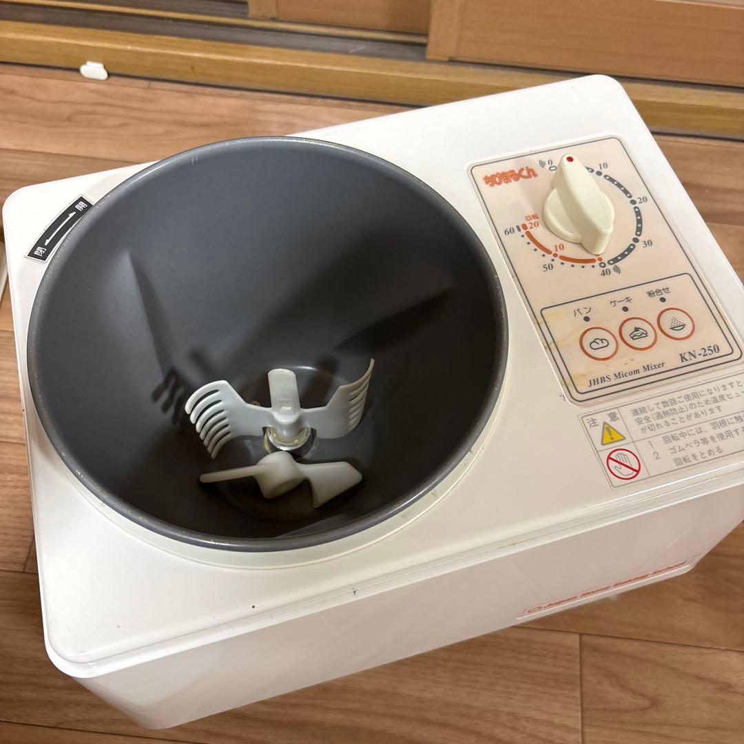 パン、ケーキ、うどん　こね機