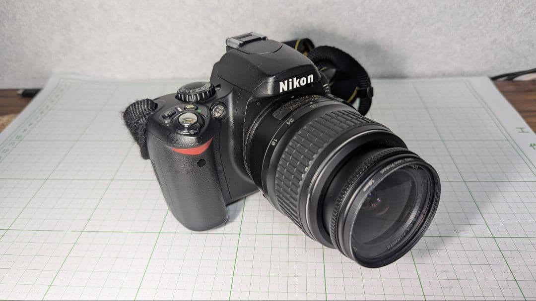 Nikon D40 デジタル一眼レフカメラ　ズームレンズ2本セット、バッグ付一式