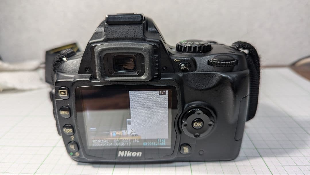 Nikon D40 デジタル一眼レフカメラ　ズームレンズ2本セット、バッグ付一式