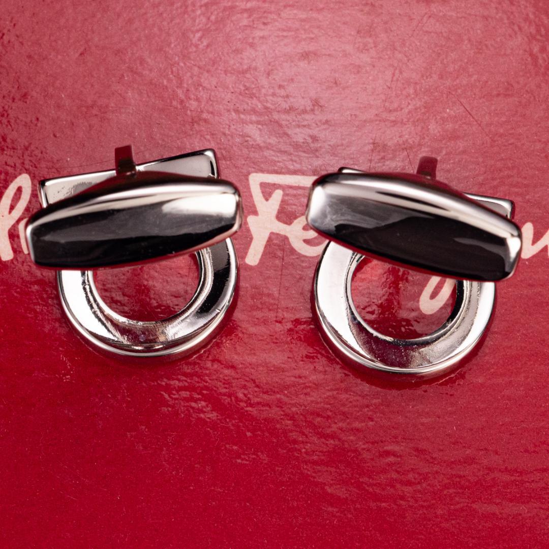 箱有 フェラガモ FERRAGAMO 特別な日のためのガンチーニ カフスボタン