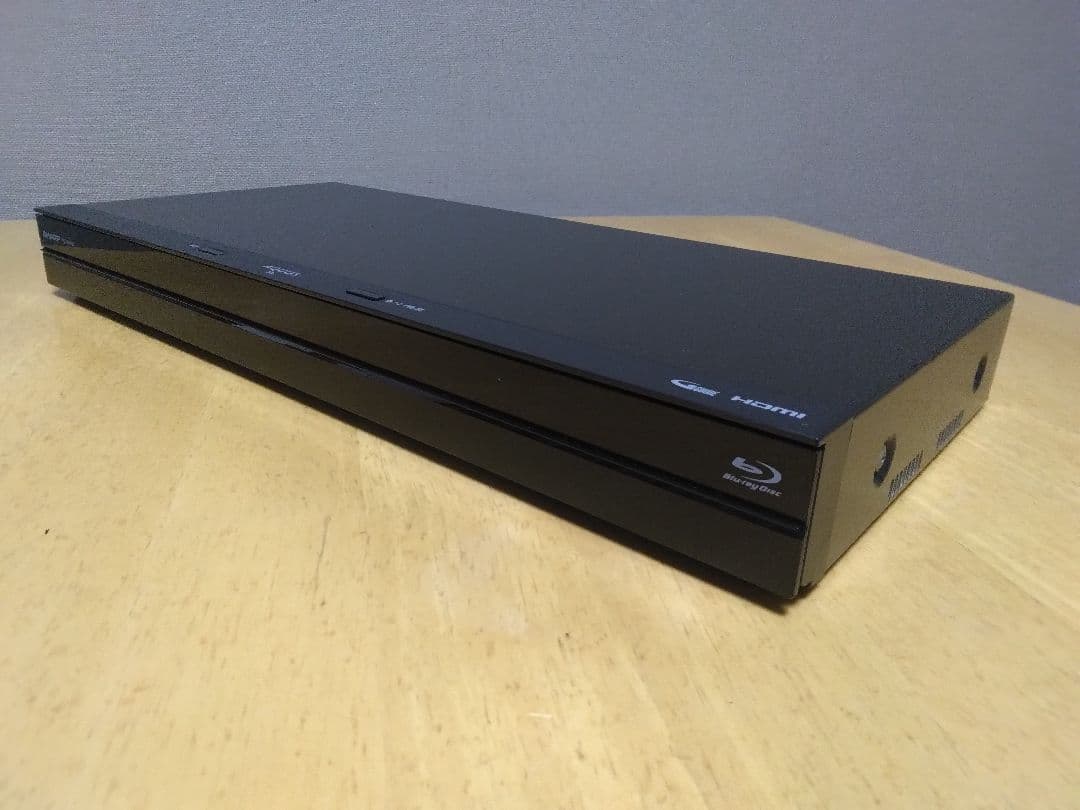 SHARP AQUOSブルーレイBDーNW520 2番組同時録画　保証付き