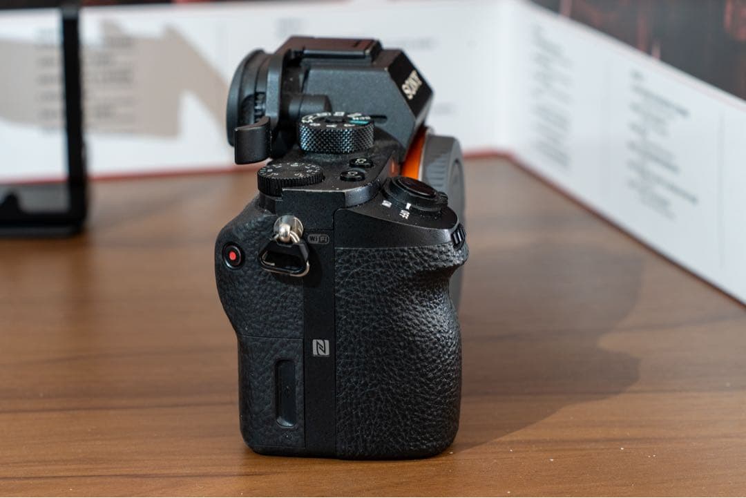 SONY α7Sii a7s2 ミラーレス一眼 本体 バッテリー2個付き