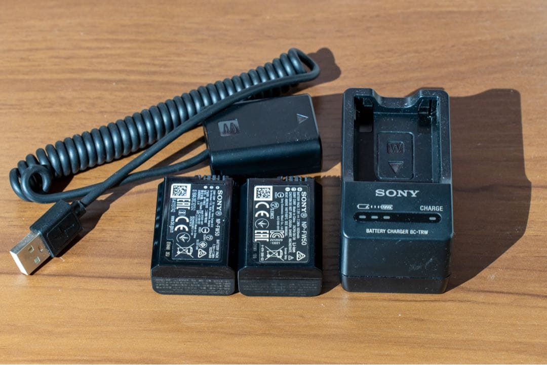 SONY α7Sii a7s2 ミラーレス一眼 本体 バッテリー2個付き