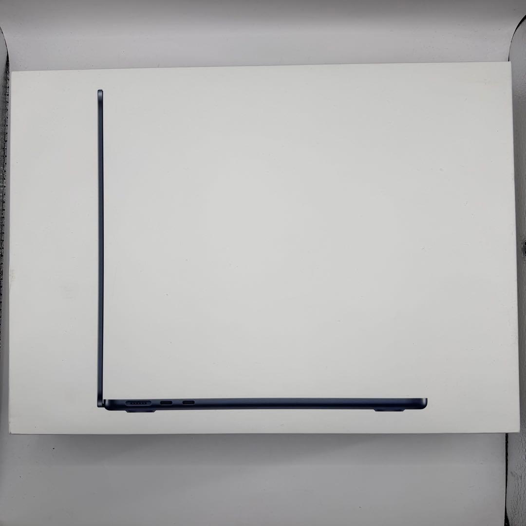 Apple MacBook Air M3 8GB 256GB ミッドナイト