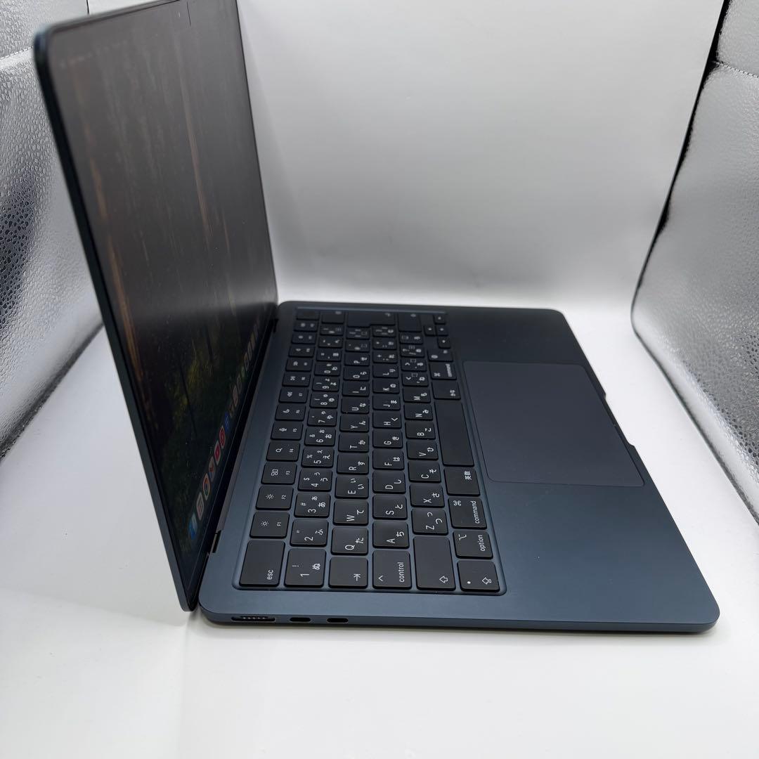 Apple MacBook Air M3 8GB 256GB ミッドナイト