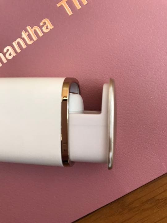 サマンサタバサ　ワイヤレスイヤホン