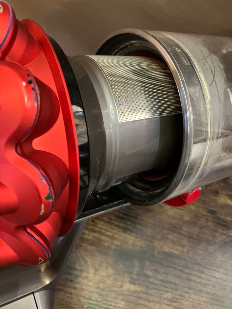 Dyson V10（SV12）コードレスクリーナー アタッチメント多数付き