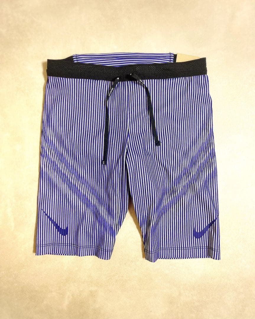 NIKE AEROSWIFT ハーフタイツ M