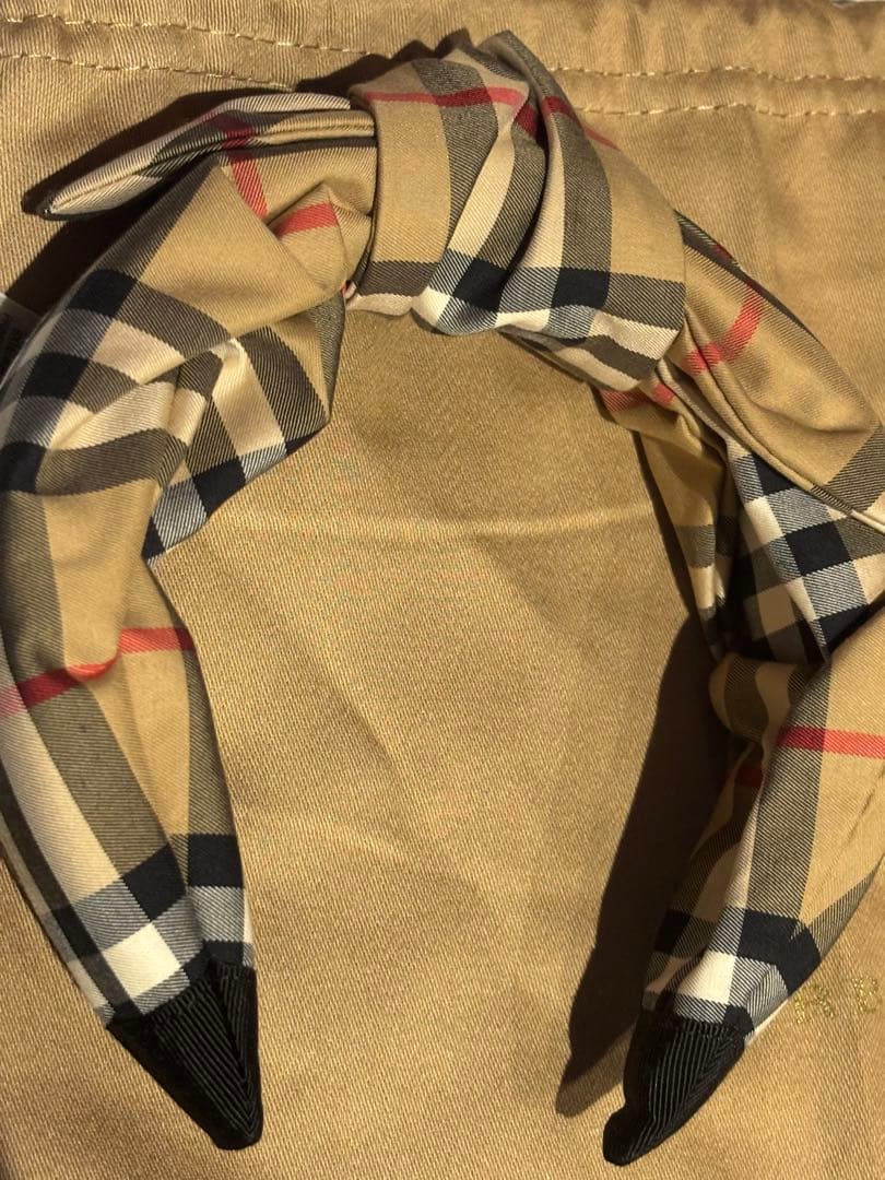 Burberry バーバリー チェック ガールズ カチューシャ　新品未使用