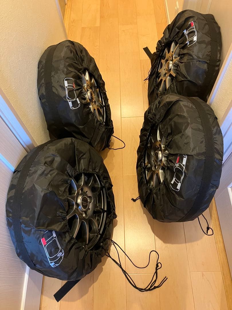 引き取り限定　N-BOX❄スタッドレス4本❄　ブリザック　タイヤカバー付