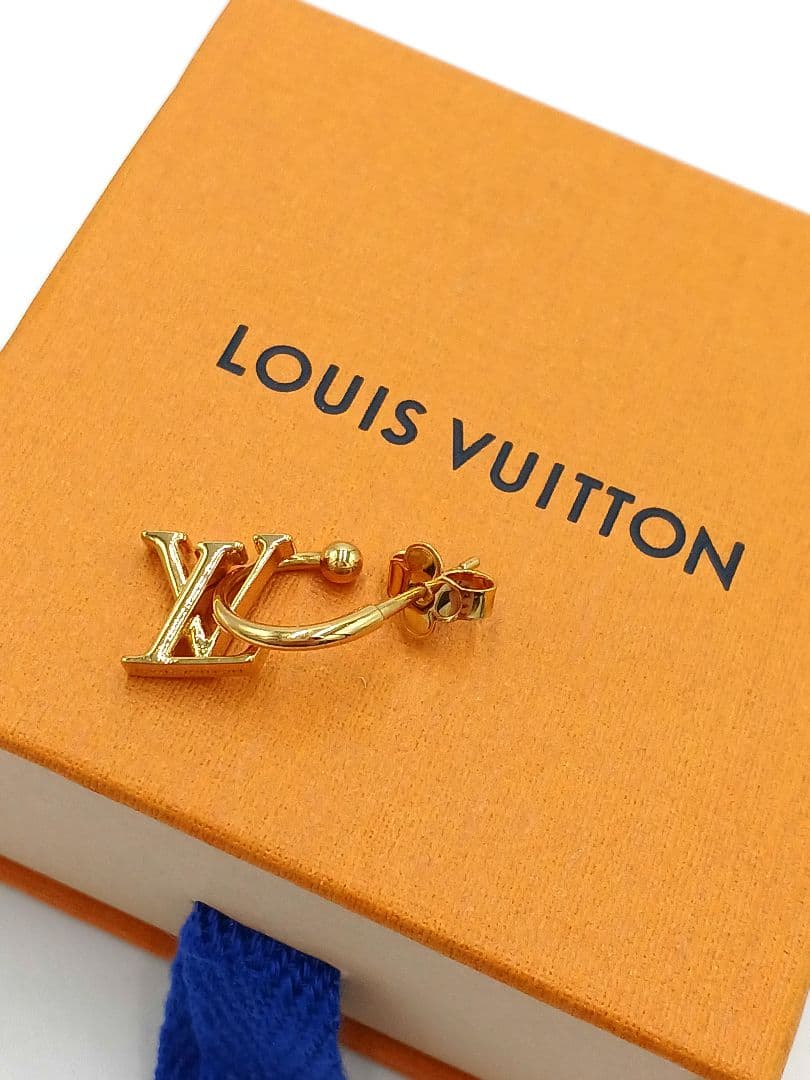 ヴィトン Louis Vuitton LVロゴ フローラ ピアス(ゴールド)