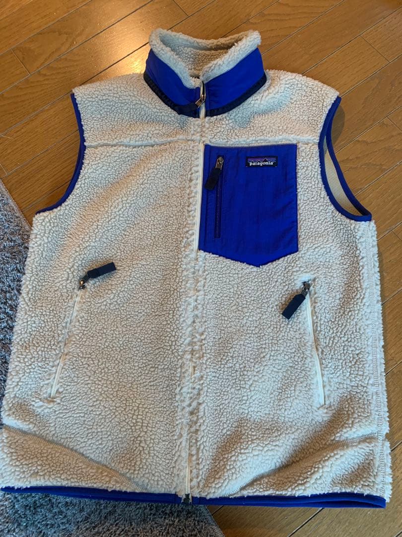 patagonia レトロベスト　パタゴニア フリース　M