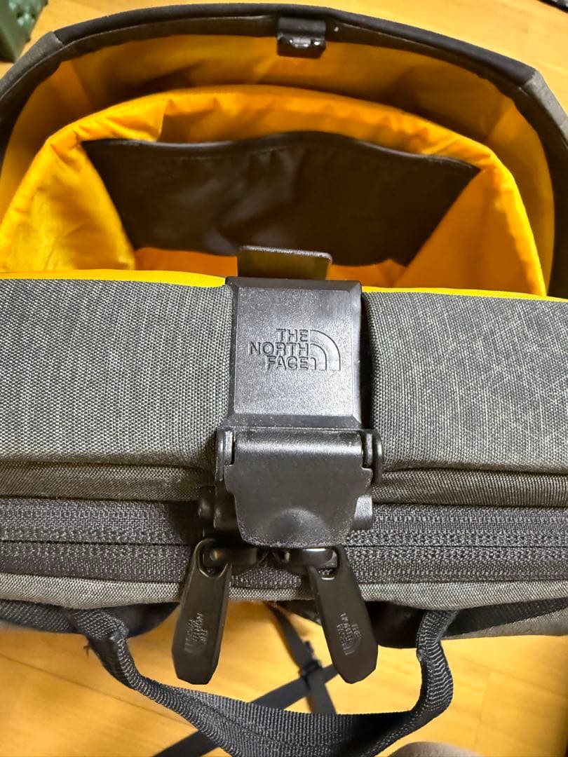 THE NORTH FACEハードタイプ バッグパックPC収納 希少品