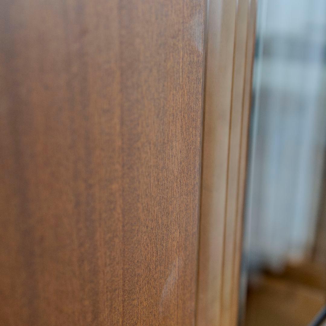 松田家具 木製食器棚 両扉 送料・設置費込み