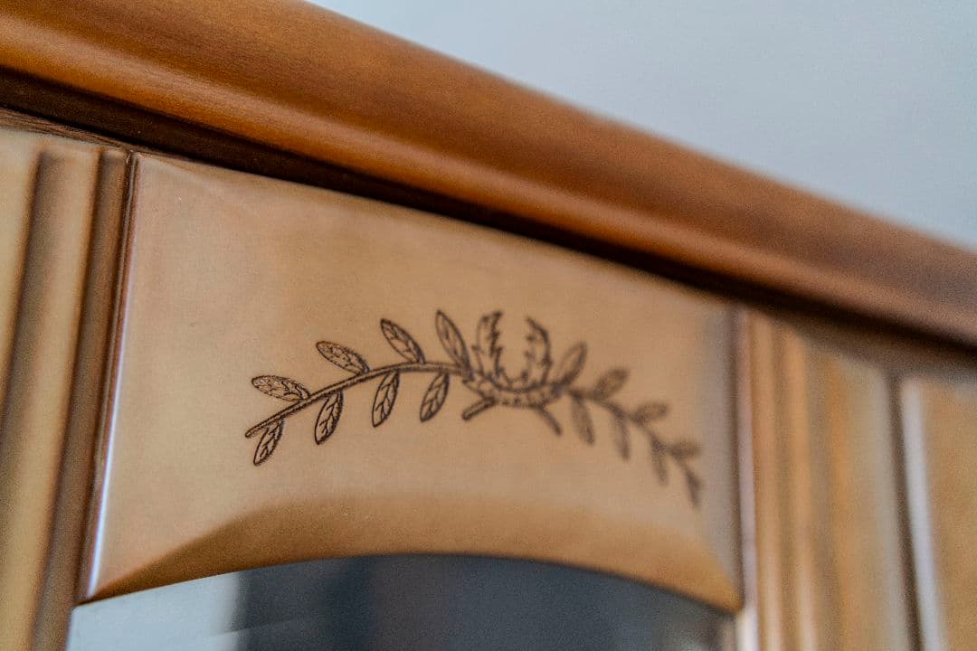 松田家具 木製食器棚 両扉 送料・設置費込み