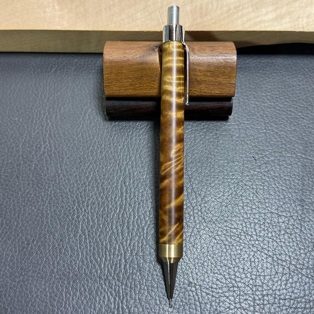 122栃トラ杢スタビ　木製シャーペン　強低重心R 真鍮　ギラギラ杢