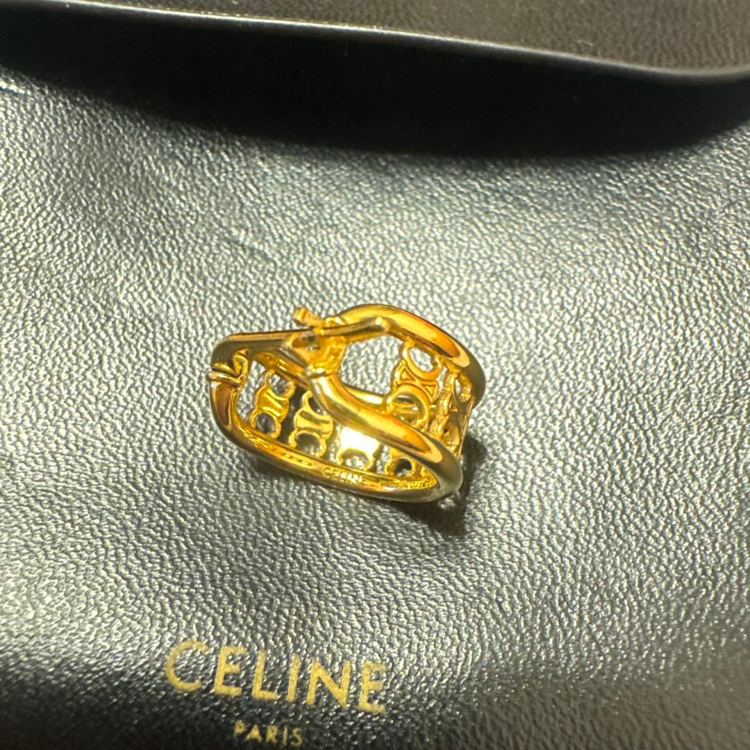 CELINE トリオンフ マルチフープピアス片耳
