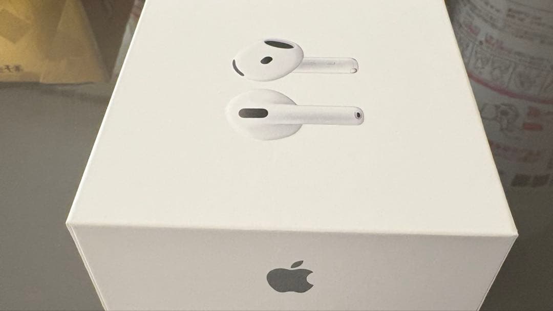 イヤホン AirPods (4