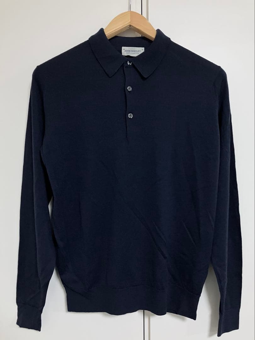 JOHN SMEDLEYジョンスメドレーの長袖ニットポロシャツ　Mサイズ　紺
