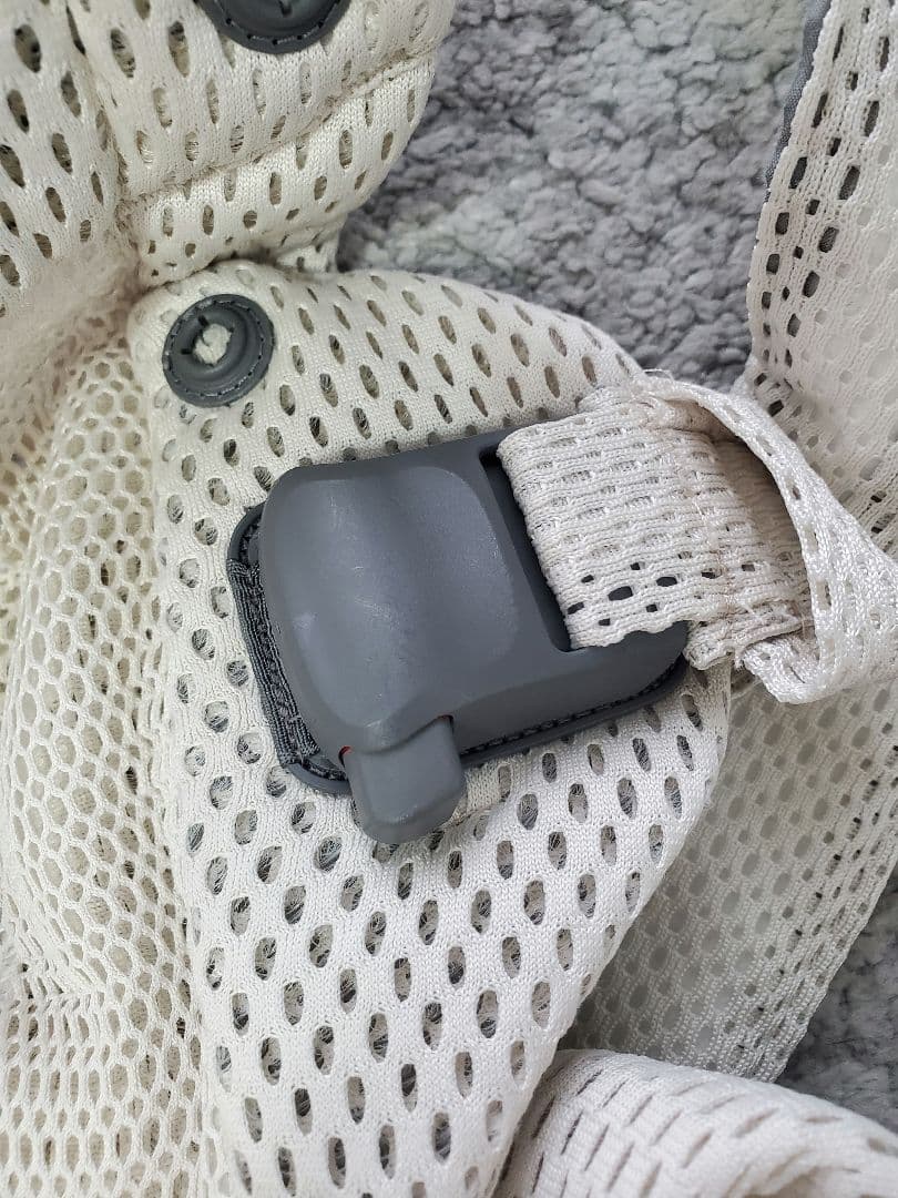 BABYBJÖRN ベビービョルン ハーモニー メッシュクリーム