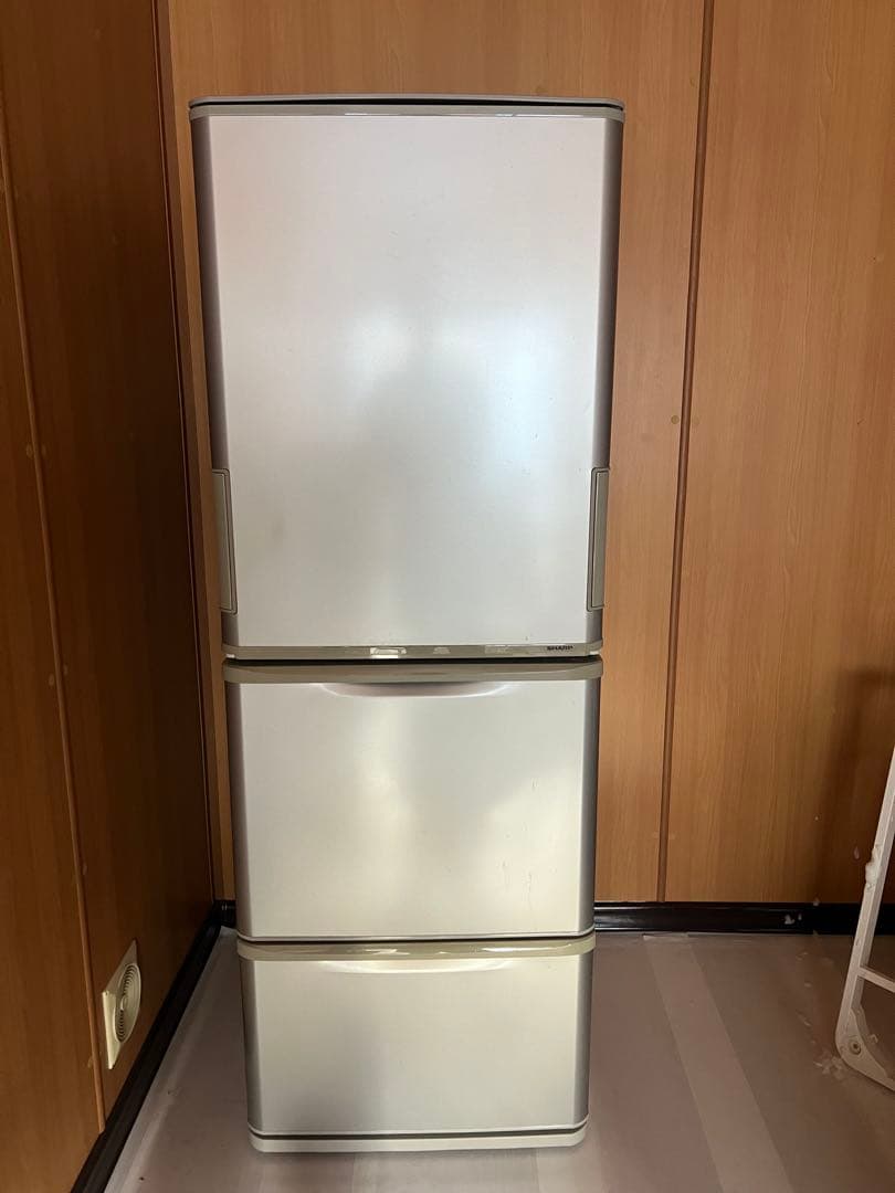 コレリス7　SHARPシルバー 3ドア冷蔵庫　　両開き