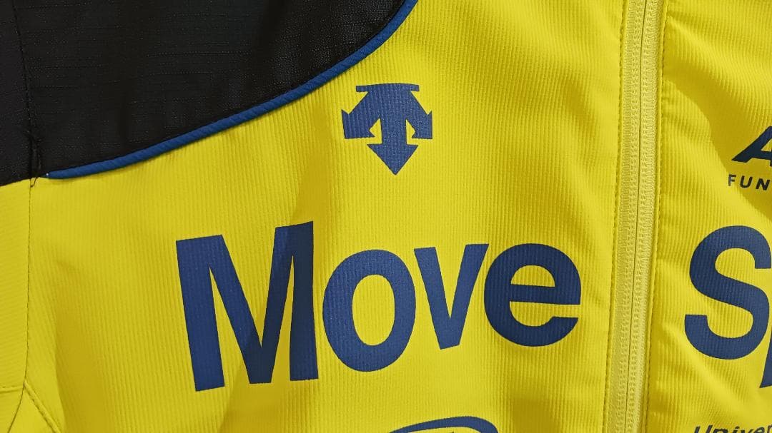 デサント DESCENTE Move Sport スキーウェア 上下セット130