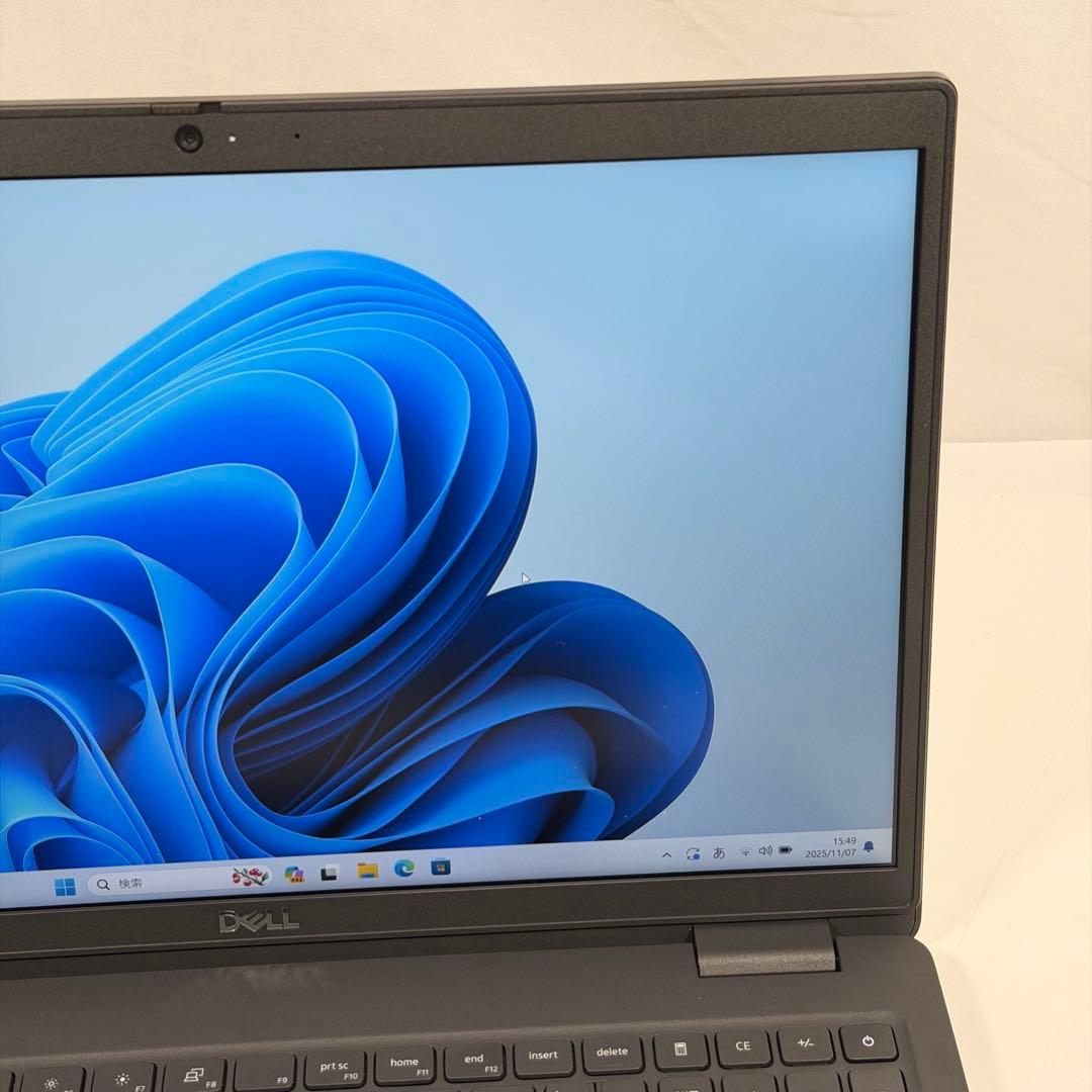 Windowsノート本体 84.Latitude3520 i5-11/16G512G Office2024