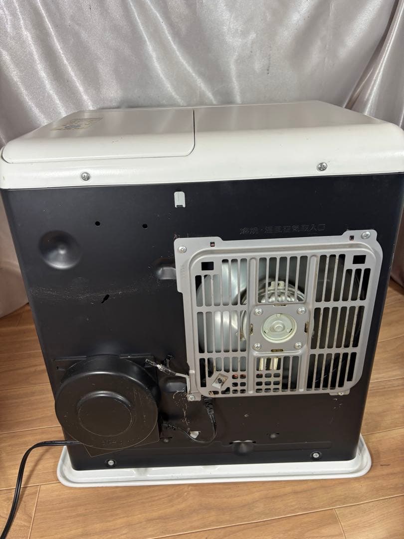 菅042 整備済　ダイニチファンヒーター　〜13畳