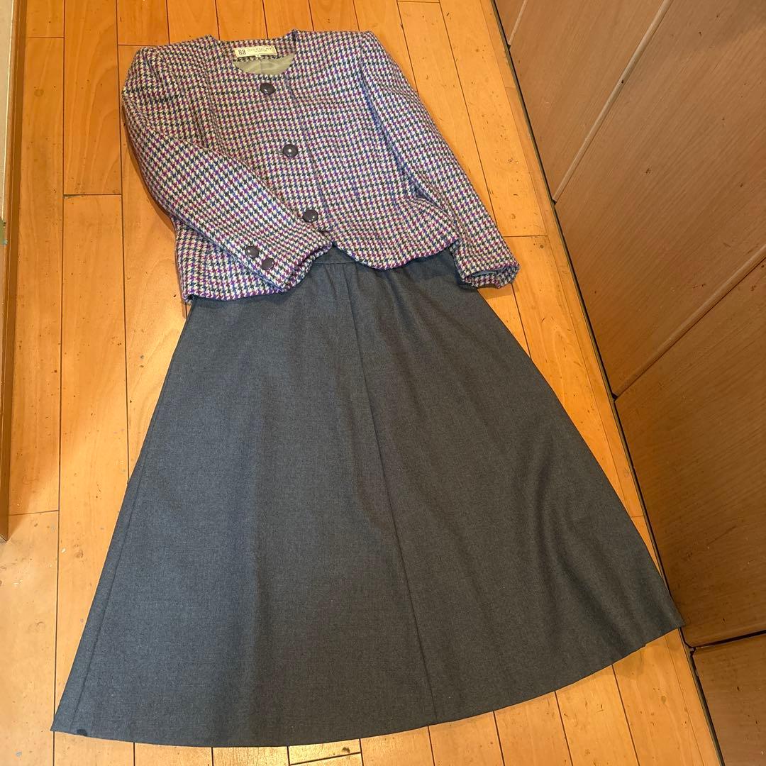 美品！GIVENCHY　13号　素敵な高級スーツ