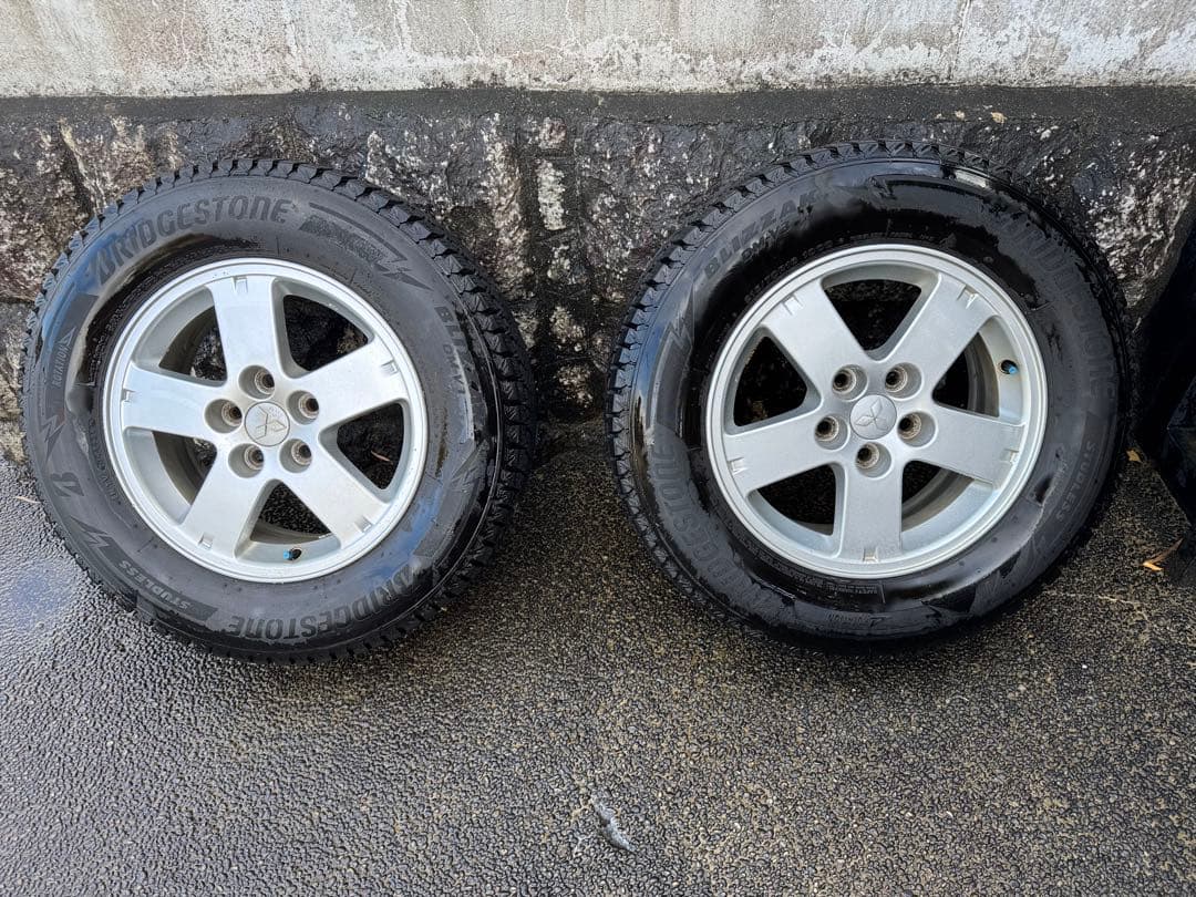 デリカ純正アルミ16インチ➕ブリヂストン ブリザック　スタッドレスタイヤ　セット