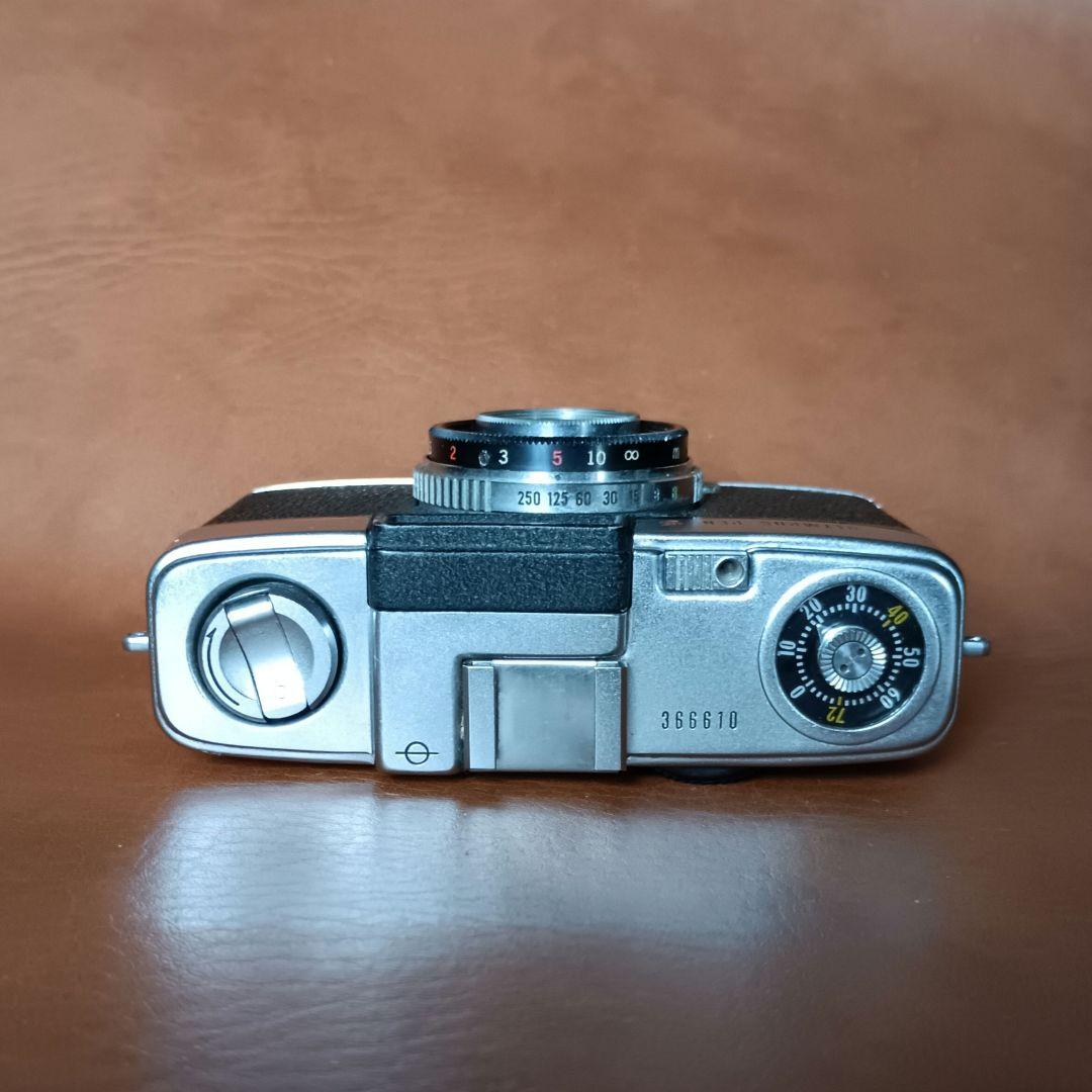 フィルムカメラ（整備、完動品）オリンパスペンS2.8