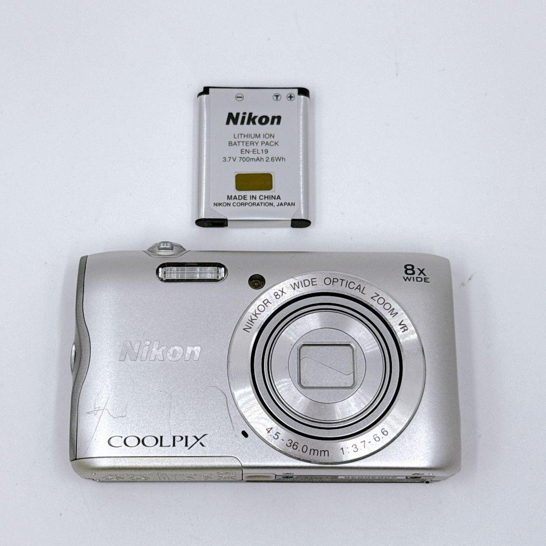 Nikon COOLPIX A300 8倍ズーム Wi-Fi搭載 シルバー