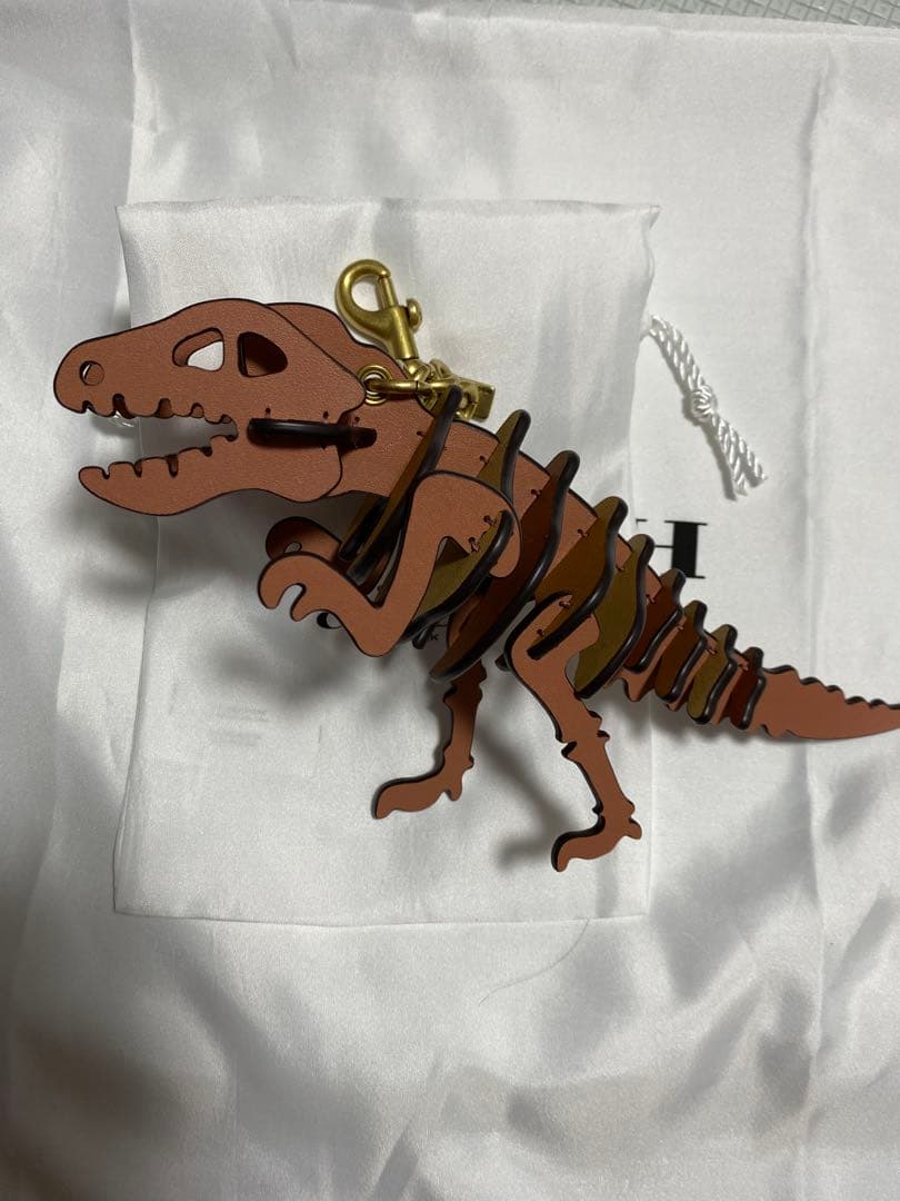 coach TABBY FACTORY限定チャーム