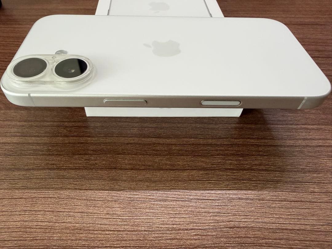 iphone 16 256gb ホワイト SIMフリー