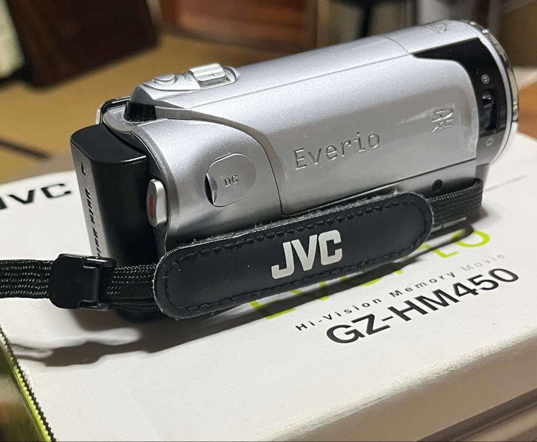JVC VictorハイビジョンメモリームービーEverio GZ-HM450