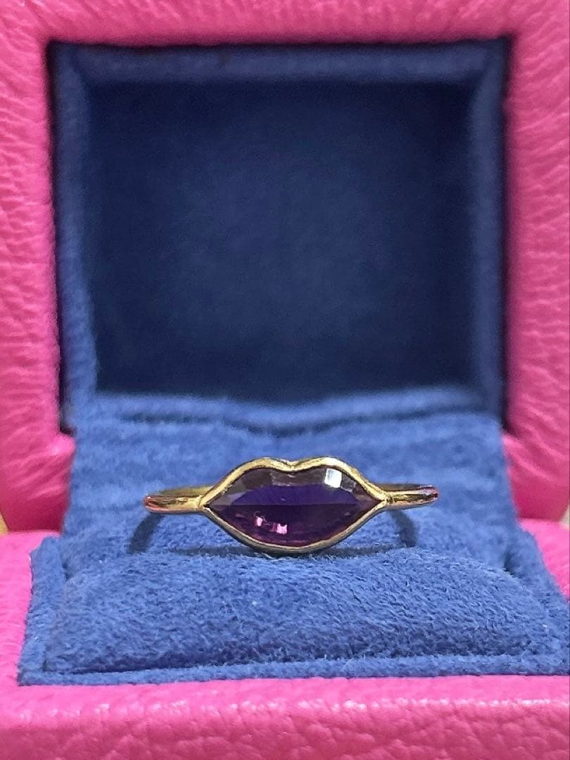 マリーエレーヌドゥタイヤック リップリング