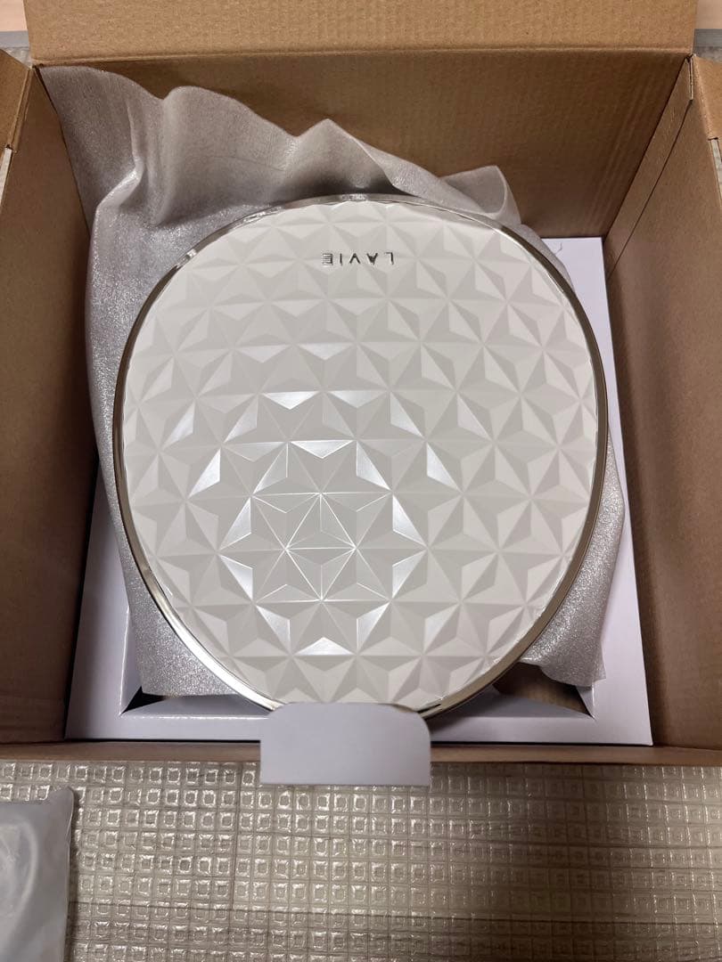 LA VIE ラヴィ 家庭用IPL光脱毛器 LAVIE LVA500