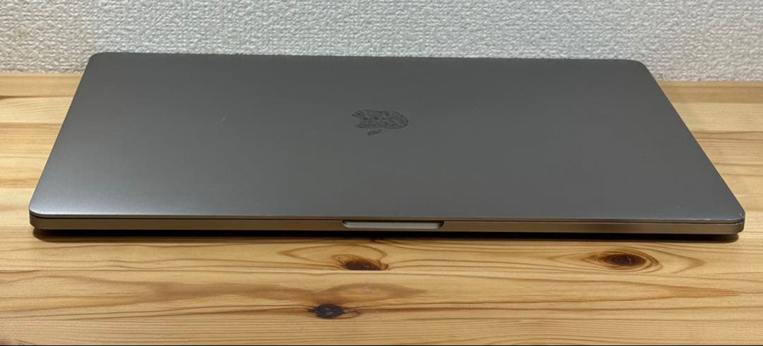 MacBook本体 MacBook Pro 15 Touch Bar 2019 i9/32/500