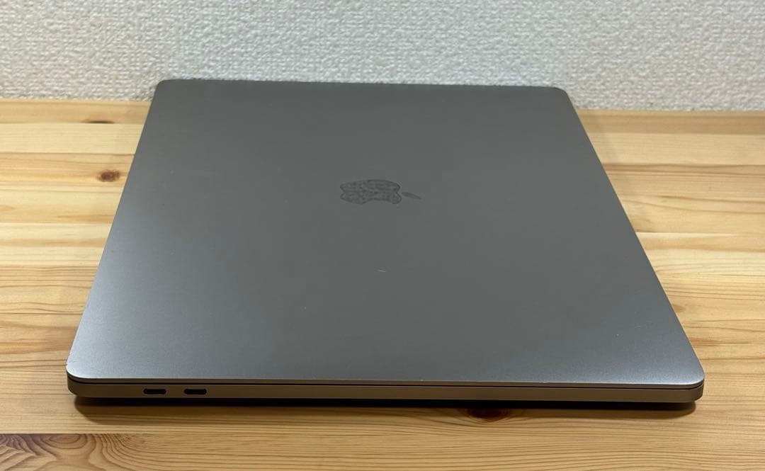 MacBook本体 MacBook Pro 15 Touch Bar 2019 i9/32/500