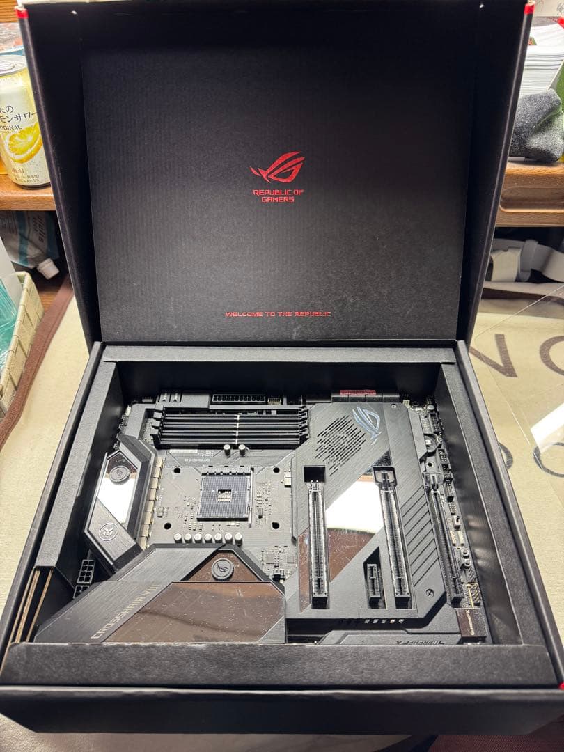 マザーボード ASUS ROG CROSSHAIR VIII FORMULA X570