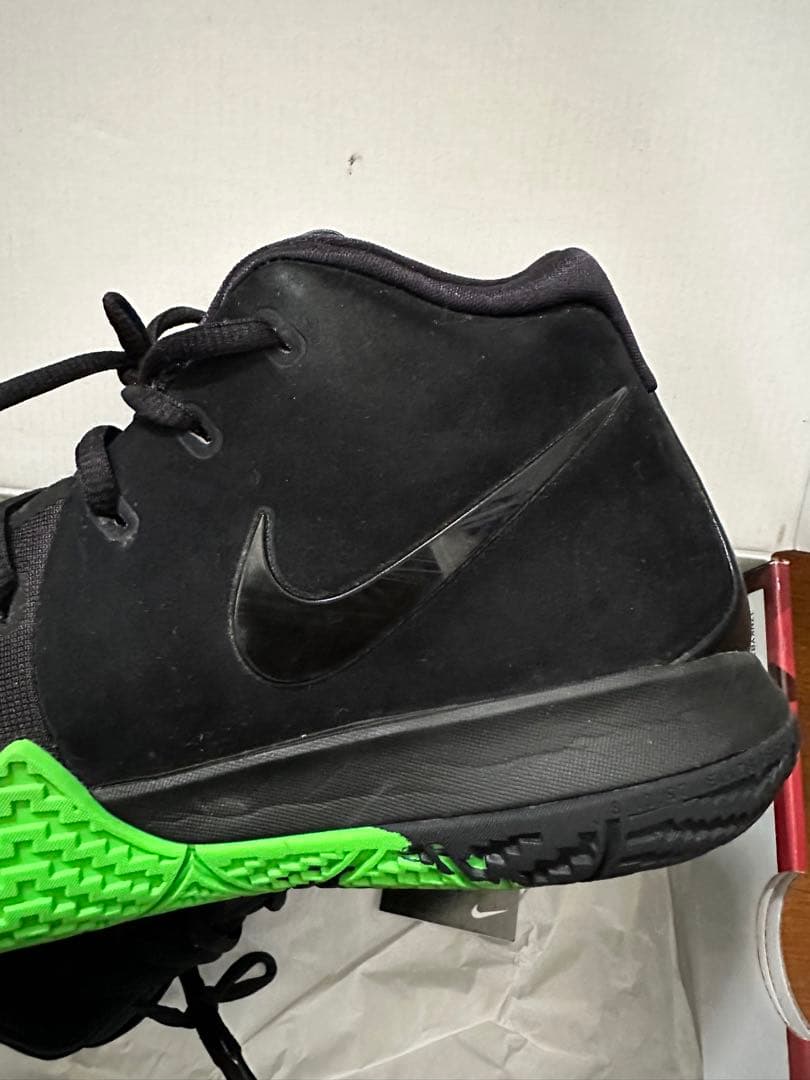 ナイキ カイリー 4 EP ハロウィン 27cm KAYRIE