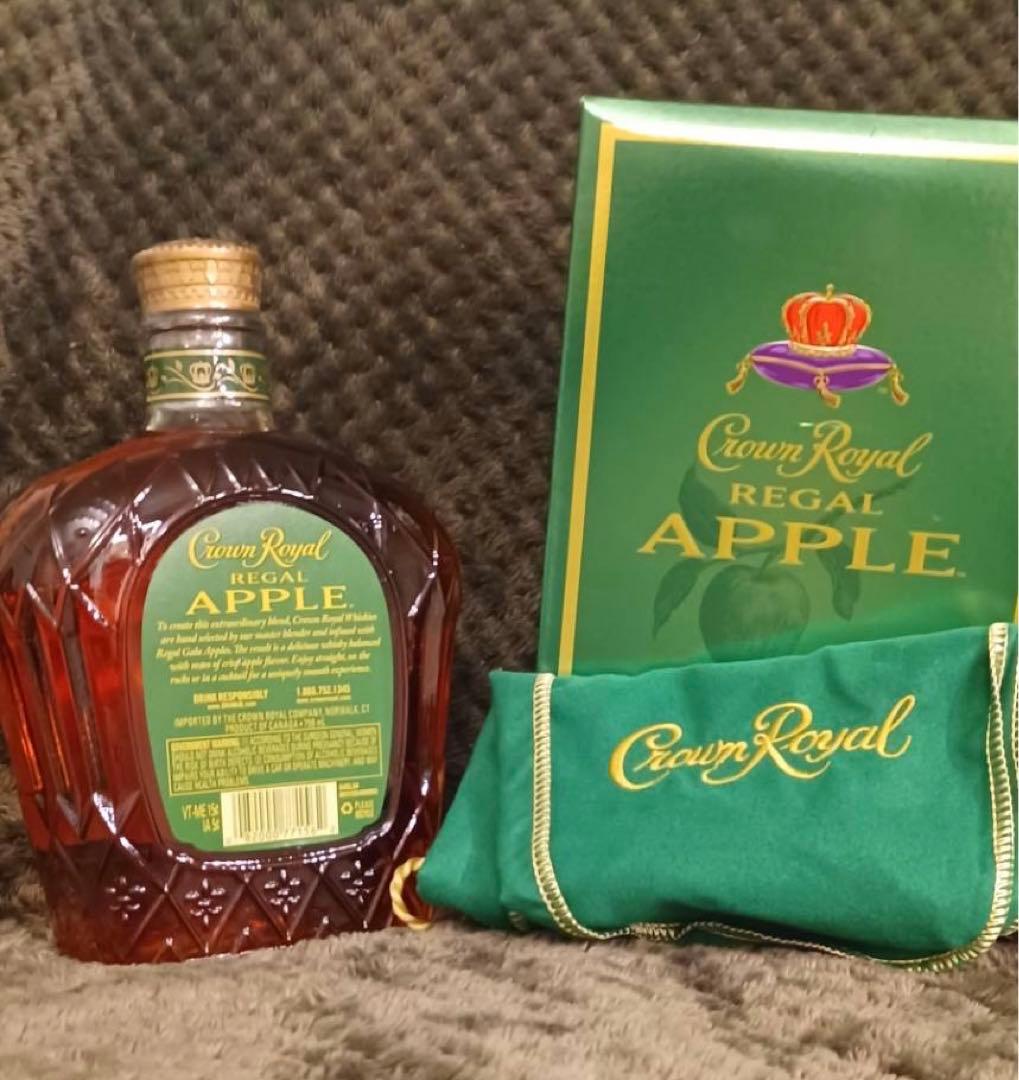 Crown  クラウンローヤル　ウィスキー アップル味　1.75L