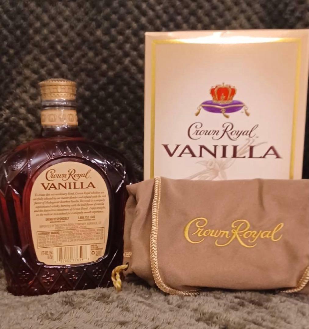 Crown  クラウンローヤル　ウィスキー アップル味　1.75L