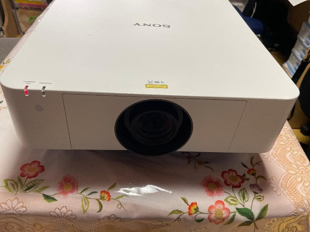 SONY 飛行シミュレータープロジェクター　VPL-FHZ58 ランプ820H