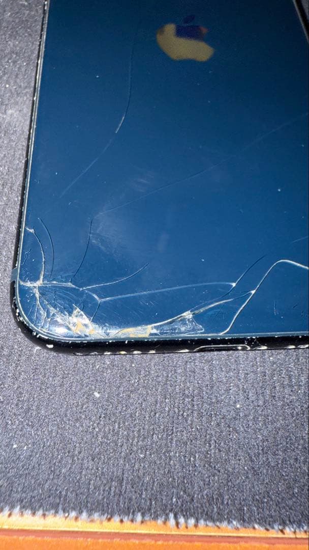 iPhone SE (第3世代) ブラック 128GB